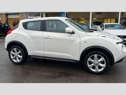 Nissan Juke  1.6 Acenta 5dr