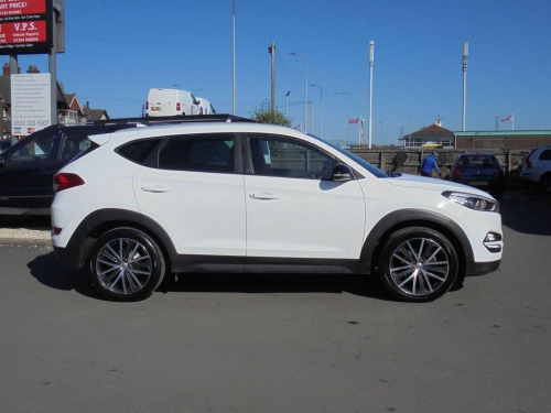 Hyundai Tucson  1.7 CRDi Blue Drive Go SE 5dr 2WD DCT