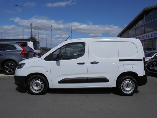 Toyota Proace  1.5D 100 Active Van [6 Speed]