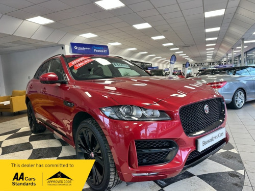 Jaguar F-PACE  R-SPORT AWD PETROL AUTO 57000 MILOES PANO SUNOOOF