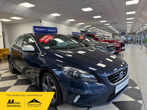 Volvo V40  T5 R-DESIGN LUX NAV PETROL AUTO 76000 MILES