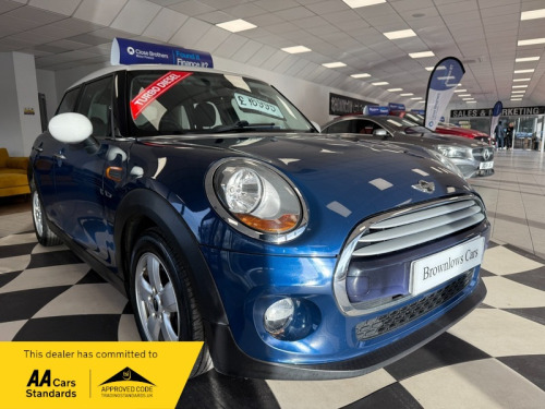 MINI Mini  COOPER D DIESEL MANUAL 50000 MILES