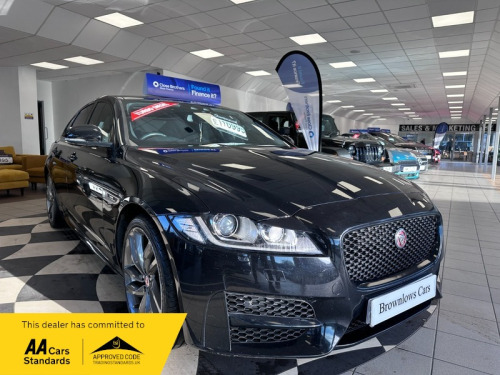 Jaguar XF  D R-SPORT DIESEL MANUAL 58000 MILES PANO SUNOOF