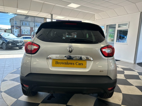 Renault Captur  DYNAMIQUE S NAV DCI AUTO DIESEL 55000 MILES