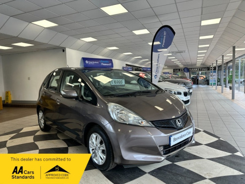 Honda Jazz  I-VTEC ES PETROL MANUAL 40000 MILES