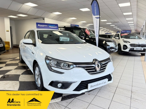 Renault Megane  DYNAMIQUE NAV TCE 18 PLATE 31000 MILES SAT NAV DAB RADIO