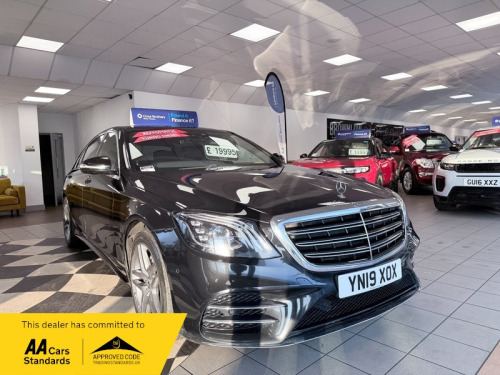Mercedes-Benz 300  S 350 D L AMG LINE EXECUTIVE PANO ROOF FSH LEATHER MASSIVE SPEC 