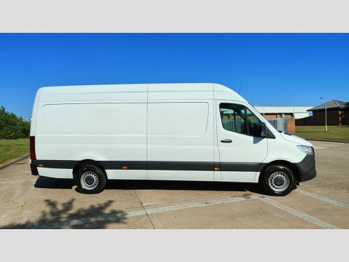 Mercedes-Benz Sprinter 2.0 315 CDI Progressive Panel Van 5dr Diesel Manual RWD L3 H2 Euro 6 (s/s)