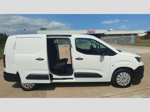 Peugeot Partner  Crew Cab 5 Seats 1.5 BlueHDi 950 Professional Long Panel Van 6dr Diesel Man