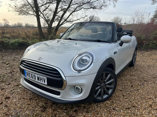 MINI Convertible  1.5 Cooper Classic Euro 6 (s/s) 2dr