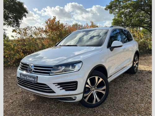 Volkswagen Touareg  3.0 TDI V6 BlueMotion Tech R-Line Tiptronic 4WD Euro 6 (s/s) 5dr 