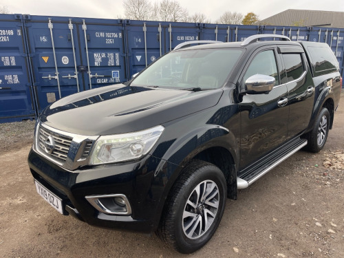 Nissan Navara  Double Cab Pick Up Tekna 2.3dCi 190 4WD Auto