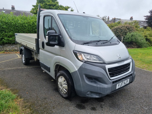 Peugeot Boxer  2.0 BlueHDi Chassis Cab 130ps