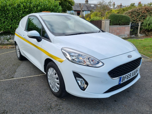 Ford Fiesta  1.1 Ti-VCT Van