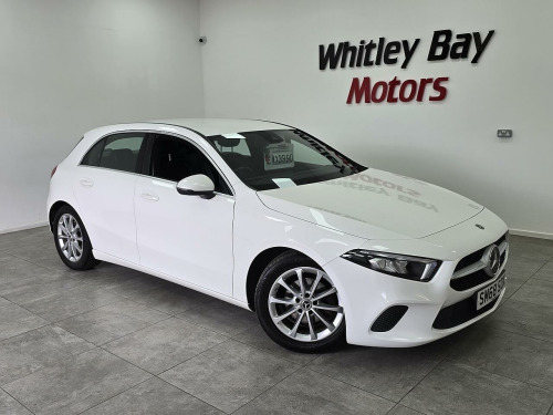 Mercedes-Benz A-Class  1.5 A180d Sport Hatchback 5dr Diesel 7G-DCT Euro 6 (s/s) (116 ps)