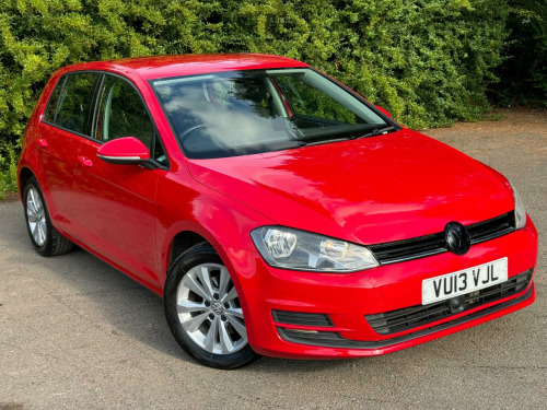 Volkswagen Golf  1.6 TDI BlueMotion Tech SE Euro 5 (s/s) 5dr