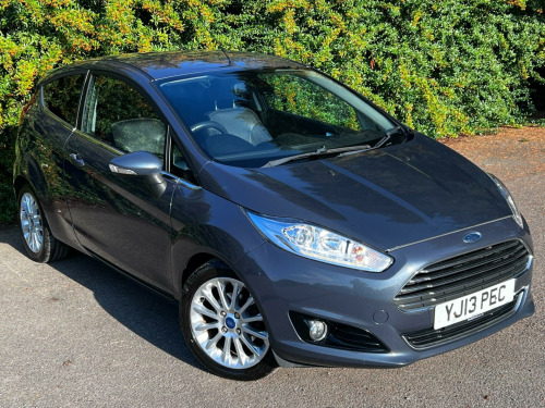 Ford Fiesta  1.0T EcoBoost Titanium X Euro 5 (s/s) 3dr