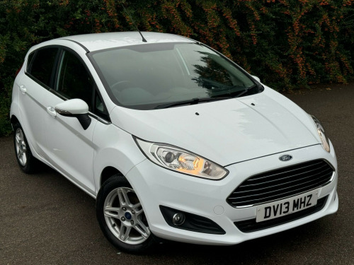 Ford Fiesta  1.0T EcoBoost Zetec Euro 5 (s/s) 5dr