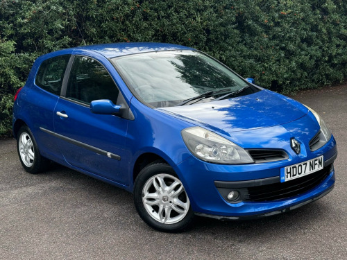 Renault Clio  1.4 16v Dynamique 3dr