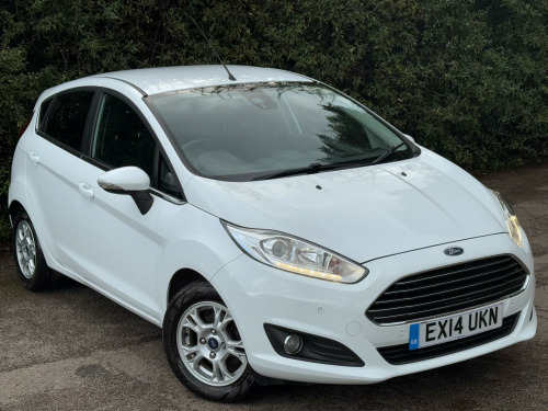 Ford Fiesta  1.6 TDCi ECOnetic Titanium Euro 5 (s/s) 5dr