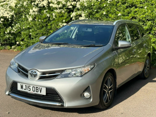 Toyota Auris  1.6 V-Matic Icon+ Touring Sports Euro 5 5dr