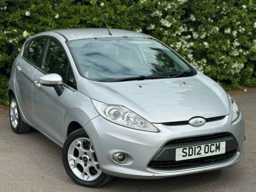 Ford Fiesta  1.4 Zetec 5dr