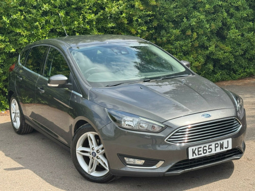 Ford Focus  1.0T EcoBoost Titanium Euro 6 (s/s) 5dr