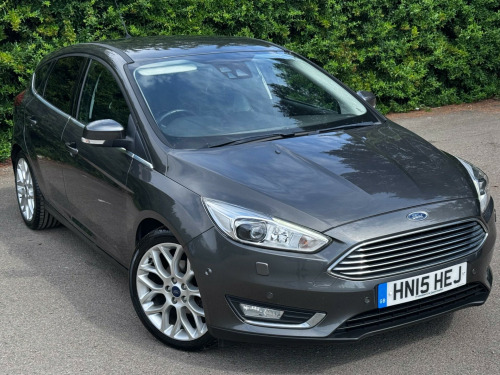 Ford Focus  1.0T EcoBoost Titanium X Euro 6 (s/s) 5dr