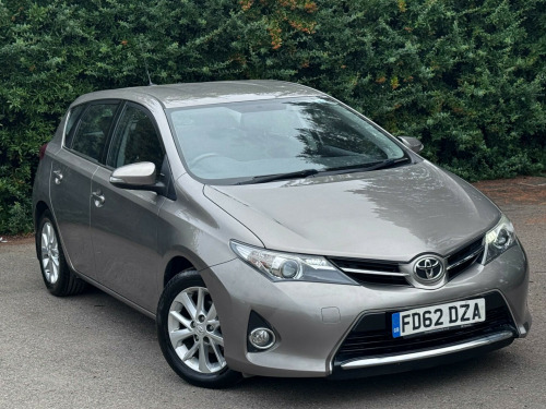 Toyota Auris  1.33 Dual VVT-i Icon Euro 5 (s/s) 5dr