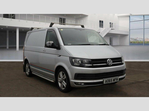 Volkswagen Transporter  2.0 BiTDI T30 BlueMotion Tech Highline FWD SWB Euro 5 (s/s) 5dr