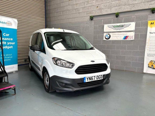 Ford Transit Courier  1.5 TDCi Base L1 H1 (s/s) 6dr