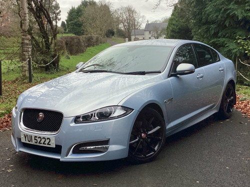 Jaguar XF  3.0 D V6 R-SPORT 4d 240 BHP