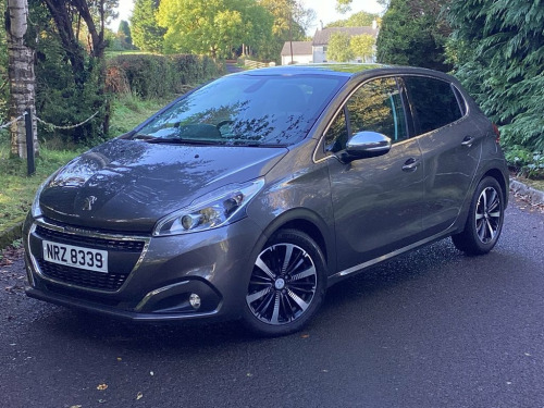 Peugeot 208  1.2 PureTech Allure Premium Hatchback 5dr Petrol M