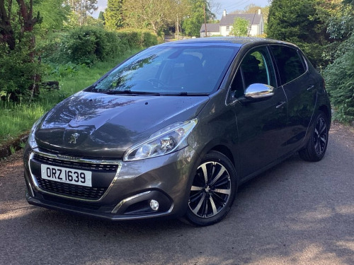 Peugeot 208  1.2 PureTech Allure Premium Hatchback 5dr Petrol M
