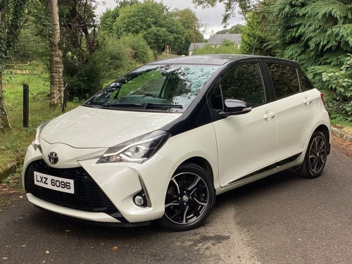 Toyota Yaris  1.5 VVT-i Blue Bi-Tone Hatchback 5dr Petrol Manual