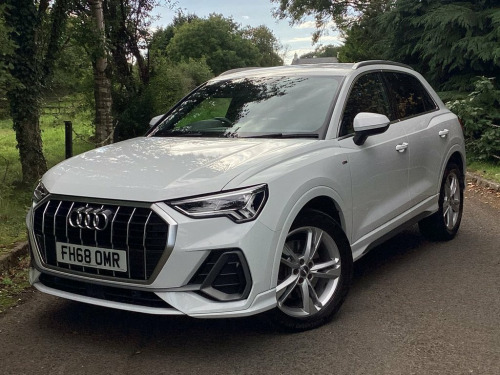 Audi Q3  2.0 TFSI 40 S line SUV 5dr Petrol S Tronic quattro