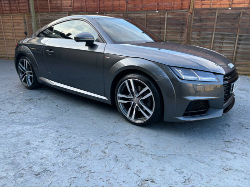 Audi TT  2.0 TFSI S line S Tronic quattro Euro 6 (s/s) 3dr