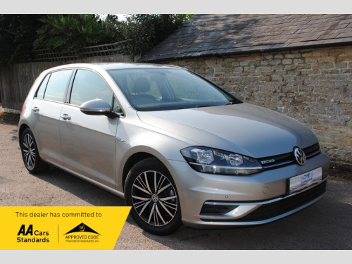 Volkswagen Golf  SE NAVIGATION TSI BLUEMOTION TECHNOLOGY