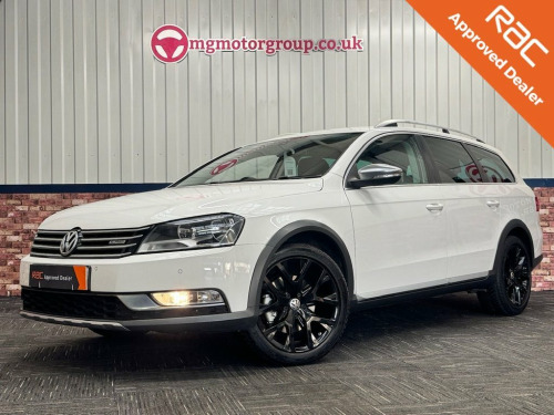 Volkswagen Passat  2.0 TDI BlueMotion Tech Alltrack Estate 5dr Diesel