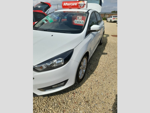 Ford Focus  1.6 125 Titanium 5dr Powershift