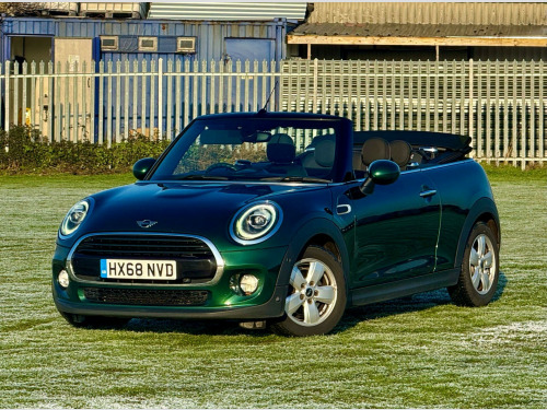 MINI Convertible  1.5 Cooper Steptronic Euro 6 (s/s) 2dr