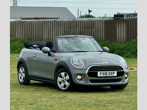 MINI Convertible  1.5 Cooper Auto Euro 6 (s/s) 2dr