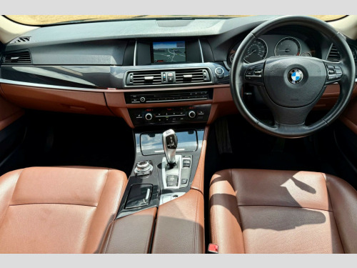 BMW 5 Series  2.0 520d SE Touring Auto Euro 6 (s/s) 5dr