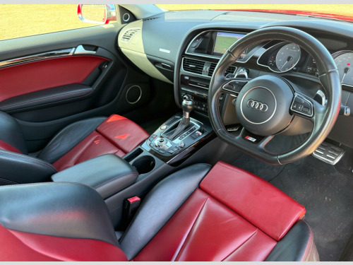 Audi S5  3.0 TFSI V6 Black Edition S Tronic quattro Euro 5 (s/s) 2dr 