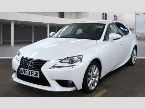 Lexus IS  2.5 300h Luxury E-CVT Euro 5 (s/s) 4dr 