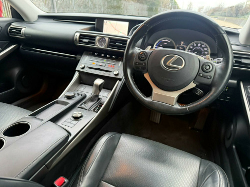 Lexus IS  2.5 300h Executive Edition E-CVT Euro 5 (s/s) 4dr 