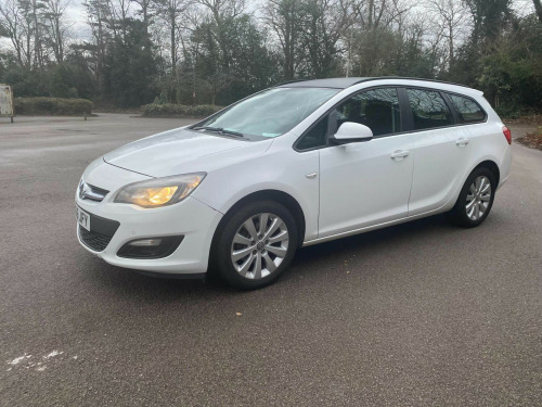 Vauxhall Astra  1.6 CDTi BlueInjection Design Sports Tourer Euro 6 (s/s) 5dr