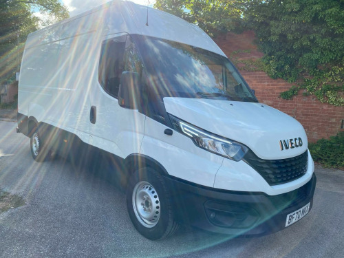 Iveco Daily  2.3D HPI 14V 35S 3520 HiMatic MWB High Roof Euro 6 (s/s) 5dr