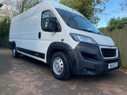 Peugeot Boxer  2.0 BlueHDi 435 Professional L4 H2 Euro 6 5dr