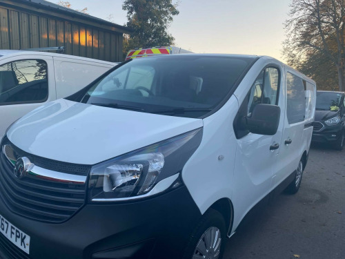 Vauxhall Vivaro  1.6 CDTi 2900 BiTurbo ecoFLEX Crew Van L1 H1 Euro 6 (s/s) 5dr (6 Seat)